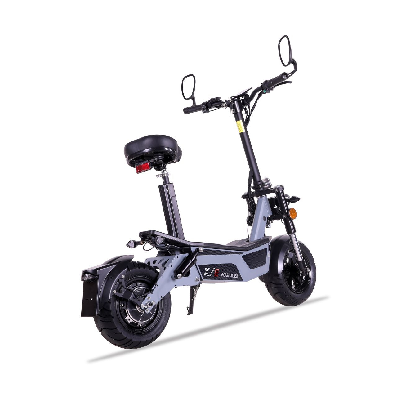 Vielseitige Perspektive des WANDLER E-Rollers WANDLER-L/E, 20 km/h, ideal für Fahrten, jetzt mit Rabatt.